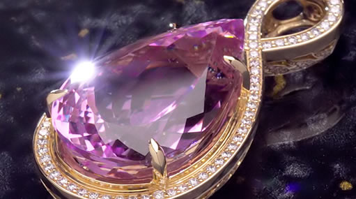 Jewellery and Loose Gemstones in Canberra